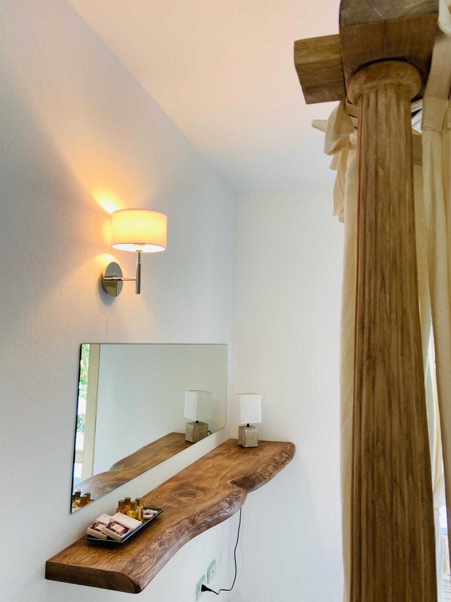 Lotus Wellness Apartment - Resort Ginestre - Palau - Sardinia Exterior photo